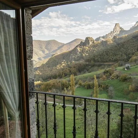 La De Cucayo Estalagem Dobres