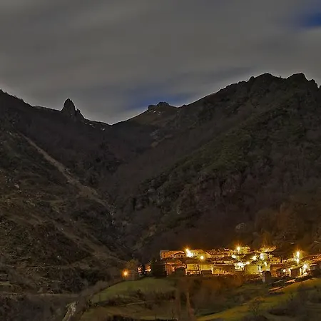 La De Cucayo Inn 3*