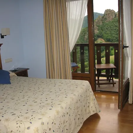 Gasthof La De Cucayo Dobres