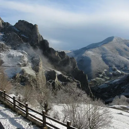 La De Cucayo 3* Dobres