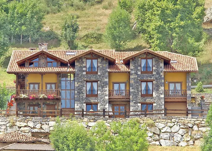 Inn La De Cucayo Dobres